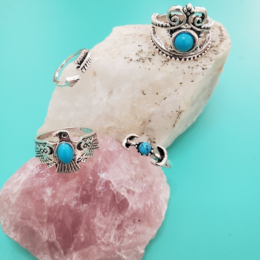 ❌️SOLD❌️Boho turquoise midi ring set